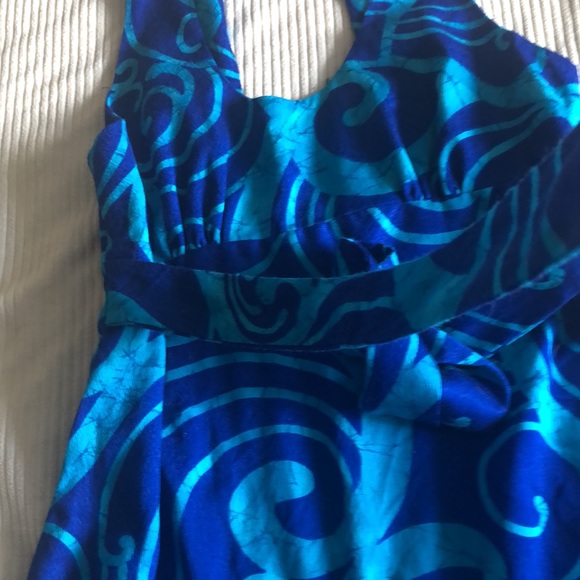 Hawaii blues sun dress labelled a small but really it’s more of a size 8-10 . - Picture 4 of 5